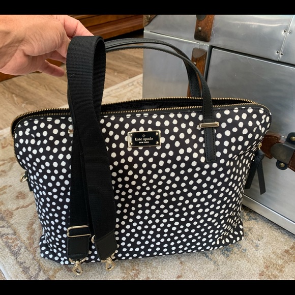 Beautiful black and white dot Kate Spade ♠️ hobo - Picture 8 of 13